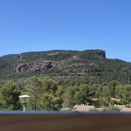 Au Pied Des Gorges Du Blavet Et A 20Min Des Plages 罗克布伦河畔阿尔让 外观 照片
